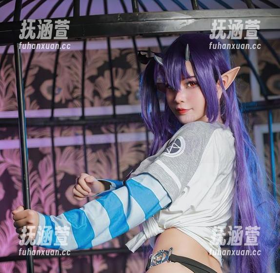 Azami 最新出炉!AzamiShion图册,谁能拒绝这样的小恶魔魅力呢?