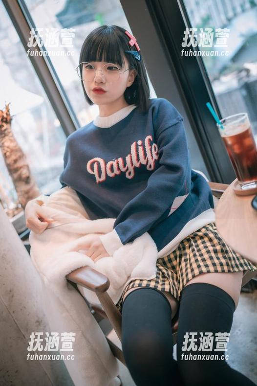 在兔子与女皇之间！最新Jenny(정제니)[DJAWA]图集，这才是真正的时尚大片！