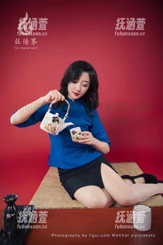 Ligui丽柜-甜甜 Ligui丽柜 - 更新时间到!甜甜双生花情人之吻再次降临,感受这份美妙的‘情感碰撞’!