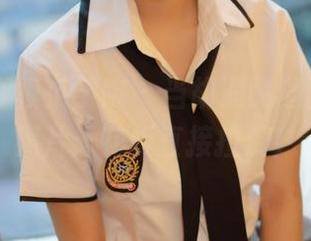 MFStar模范学院 – 当胡润曦遇上红裙，照片天花板直接拉满！
