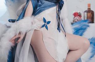 轻松一夏，Rioko凉凉子高清比基尼原图，谁来抢先一步？