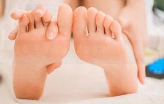 破解“崩崩温泉”：Seele麦麦教你如何让水面上的泡泡更有戏