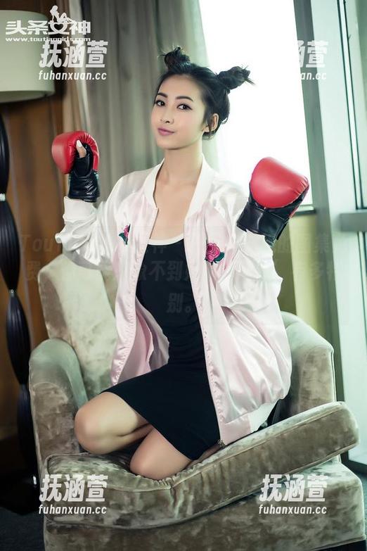 TouTiao头条女神-樊安妮 TouTiao头条女神 - 厨娘樊安妮的图集免费,你可能想象不到她的‘调味’有多特别。