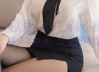 Xiuren秀人网 – 伊小七MoMo的婚纱梦：高清写真集，让你想叫娘