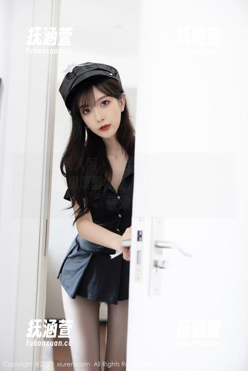 Xiuren秀人网-呆呆的瑞bb Xiuren秀人网 - 水手服大作战!呆呆的瑞bb的私房原图,让人忍不住想一起乘风破浪!