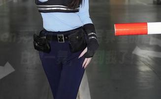 Xiuren秀人网 – 高清写真里的唐翩翩，白裙一舞，撩到我了！
