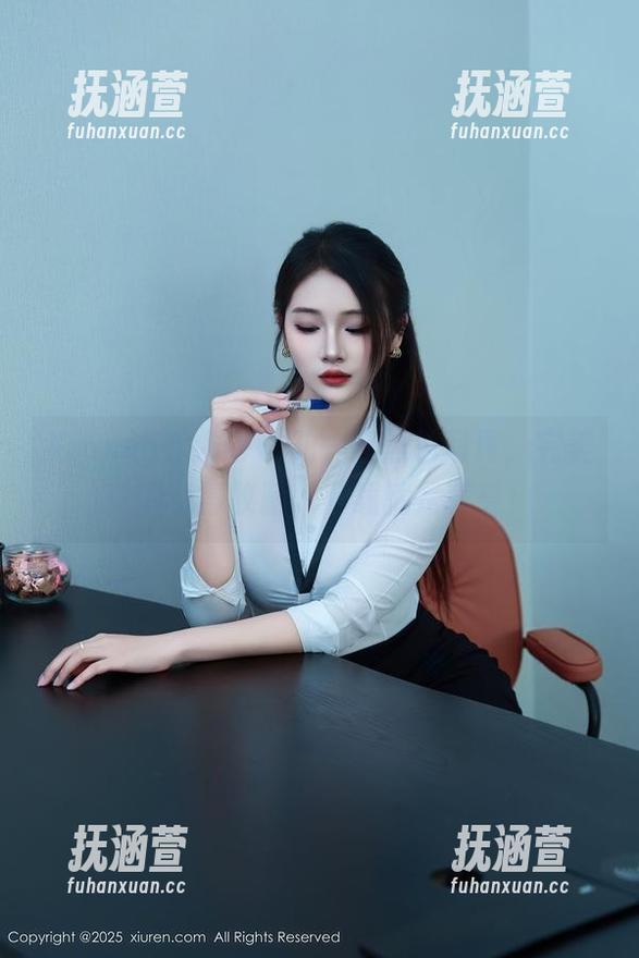 Xiuren秀人网-孔一红 Xiuren秀人网 - 孔一红黑色写真,完美美图值得收藏,下载就是享受!