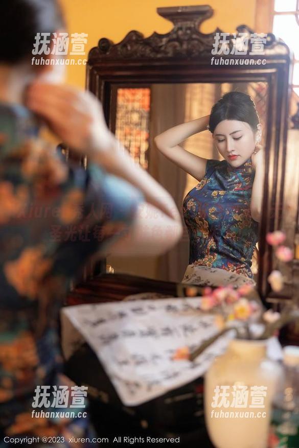 Xiuren秀人网-安妮Tess Xiuren秀人网 - 安妮Tess泳衣图集:无圣光让每一寸肤色都自信发光!