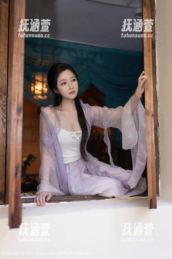 Xiuren秀人网 - 荡漾Crystal海边：那些图片让人忍不住想为自己打个电话！