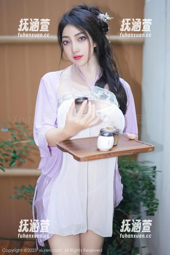 Xiuren秀人网-陶喜乐_lele Xiuren秀人网 - 陶喜乐_lele:无圣光的温柔图集,仿佛在耳边轻声细语