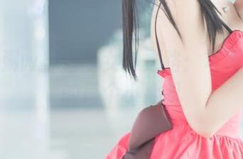 w黑米粥w与她的女神之路：写真合集里的每个小心机