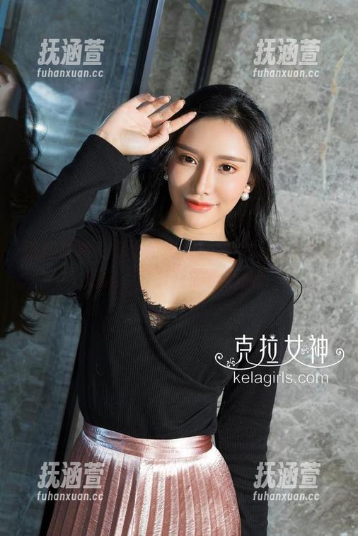 克拉女神-苏可可 克拉女神 - 苏可可黑丝图集,简直能把人逼疯,分享我的小心情!