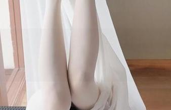 兔玩映画的美图大放送，制服裸腿女孩的下载链接简直就是生活必备！