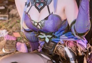 兔胖胖min写真更新：魔都精兵的奴隶——讲述山城的绮丽浪漫