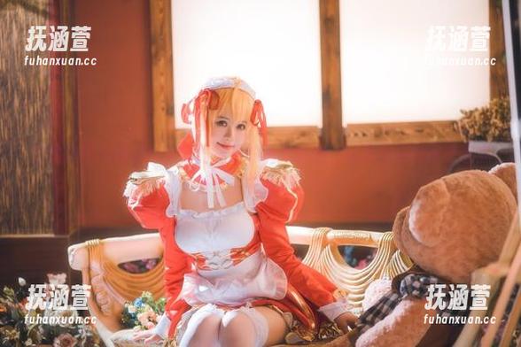 千反田鹿子 空姐风情大揭秘!千反田鹿子的最新图库,让你坐在地面也能享受‘空中优雅’!