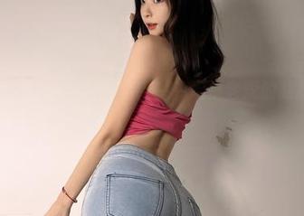 微密圈 – 图片里的高跟蜜桃——妮是老虎的私拍带你遨游