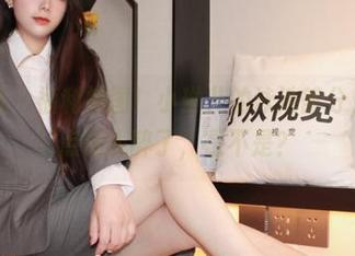 小众视觉 – 福利神图！小琳儿的泳池部分，原图有点让人醉了，是不是？