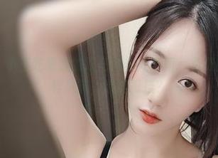 微密圈 – 小玉吃果冻的双马尾与众不同：免费图册里别样风味，谁能抵挡？