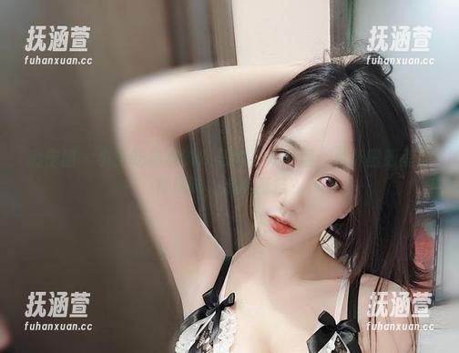 小玉吃果冻 微密圈 - 小玉吃果冻的双马尾与众不同:免费图册里别样风味,谁能抵挡?
