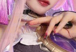 谁能抗拒小瑶幺幺的校服妹妹写真？高清画面太过诱人，简直想多看几遍！