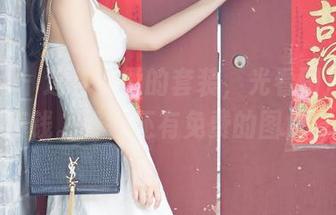 尤果网 – 这件安柔的套装，光看图片就心疼钱。好在还有免费的图包！