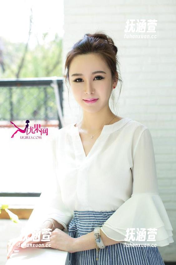 尤果网-小欧 尤果网 - 女孩图包大揭秘——小欧的精选背后,藏着多少奇葩表情?