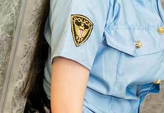 尤果网爱尤物 – 看anna苏拉穿制服，图包内容比你想象的更丰富哦！