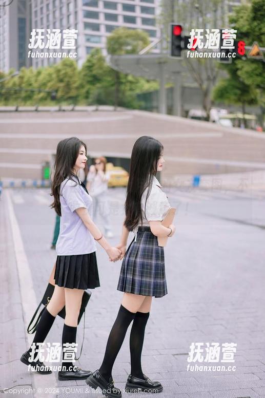 尤蜜荟 - 围观“梦心月”的女友套图，不收费可是太有诚意了！