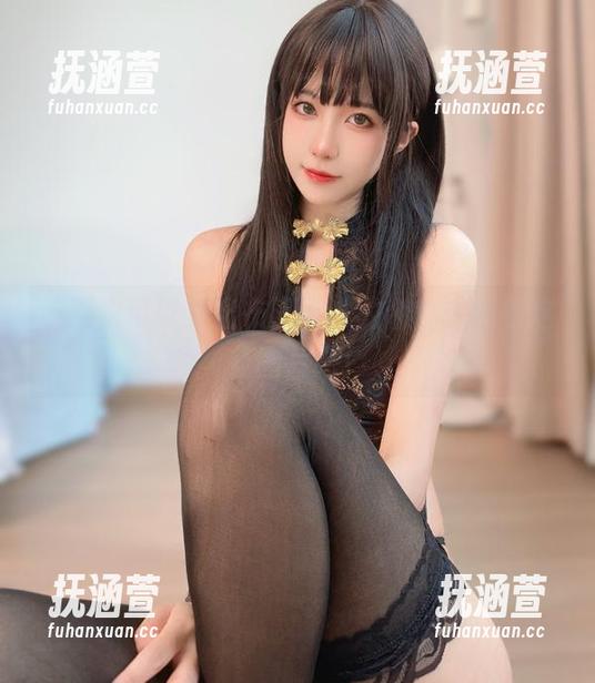 校服也可以穿出布丁大法的个性，看看这些图片吧！