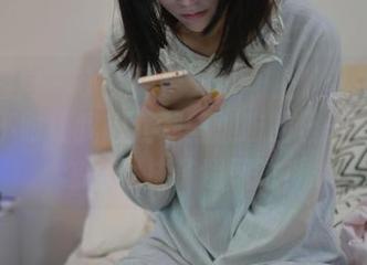 异思趣向 – 小宝黑色外套（上）私拍图集，时不时让我想起那些加班的日子，外套怎么就成了避风港？