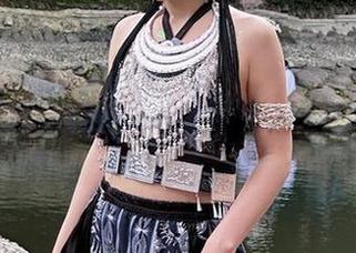 网盘里的“死库水”也太撩了，御子Yumiko的写真简直让人心动。