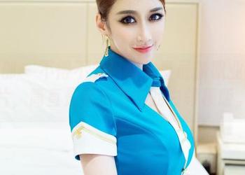 推女郎 – 不得不看！李七喜最新职业装图片，简直是我心目中的白领模版。