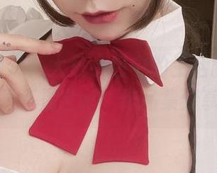 空姐的日常：大包小包中的生活幽默—“是三不是世w”作品集分享！