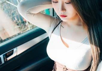 每一张高清女仆写真，普美Bomi(보미)告诉你：‘闹钟也可以很可爱。’