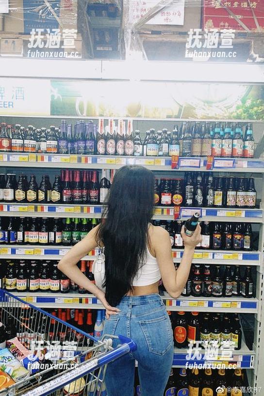 李嘉欣97 微密圈 - 李嘉欣97的妹妹:那组写真真是个大惊喜!