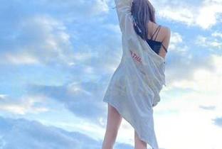 微密圈 – 林子琳喵的少女暴击：更新图片，你绝对想不到的展现方式！