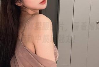 精选果咩酱w体操服图片，看看她如何在运动中展现魅力！