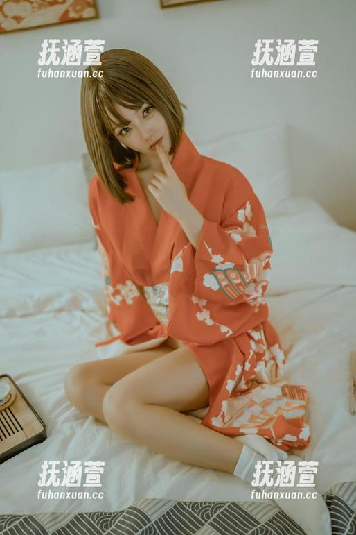 这么美的白毛衣，桃良阿宅的最新美图简直击中我的心。真的，爱了！