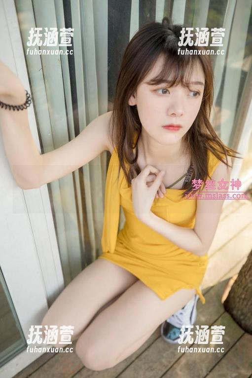 梦丝女神 - 图包来啦！宁夏的棉袜，让人忍不住想摸一摸！