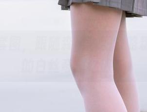 下载这套图，跟随森萝财团领略粉红少女的白丝奇幻之旅！
