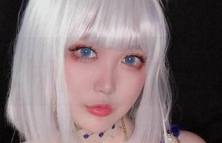 免费图集送给你，椒妮佐仁化身女仆，看看她如何把“做家务”变成一种艺术！