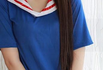 模范学院 – 小奶瓶呜呜的夏日作品，竟让我有些想起那些隐秘的梦境