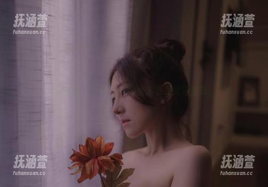 樱晚gigi美足，COS也是要抛媚眼的嘛！