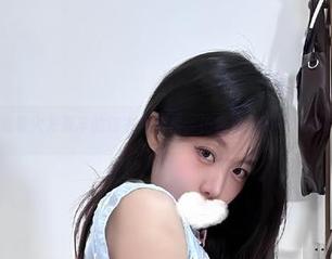 微密圈 – 观看火龙果羊的连衣裙合集，仿佛进入了一个奇幻的后花园