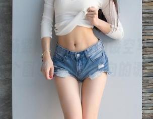 爱蜜社 – 杨紫嫣candy的镂空写真：让你在这个图包里迷失方向的诱惑！