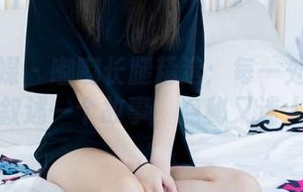 物恋传媒 – 嘟嘟长腿精选：每一处肌肤都在叙述一个故事，隐秘又迷人。