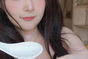 你绝对想知道的白银81黑丝学妹新补，免费美图，快来围观！