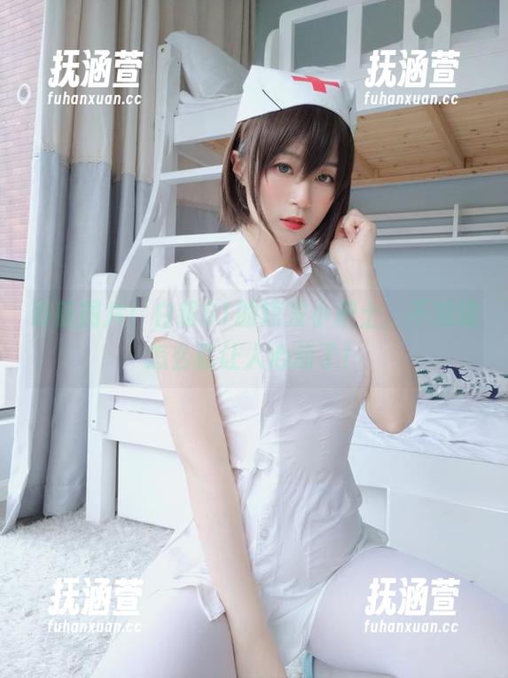 最新图片！白银81的短发小护士，不知道怎么就让人心动了！