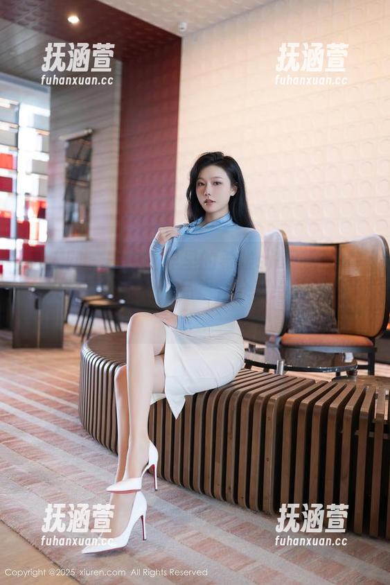 秀人网-希雅sia 秀人网 - 黑白世界里的希雅sia:不是每个人都能驾驭的作品集,分享给勇敢的人!