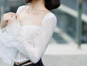 秀人网 – 李七喜学姐美图合集，谁能抵挡得住这种视觉诱惑呢？